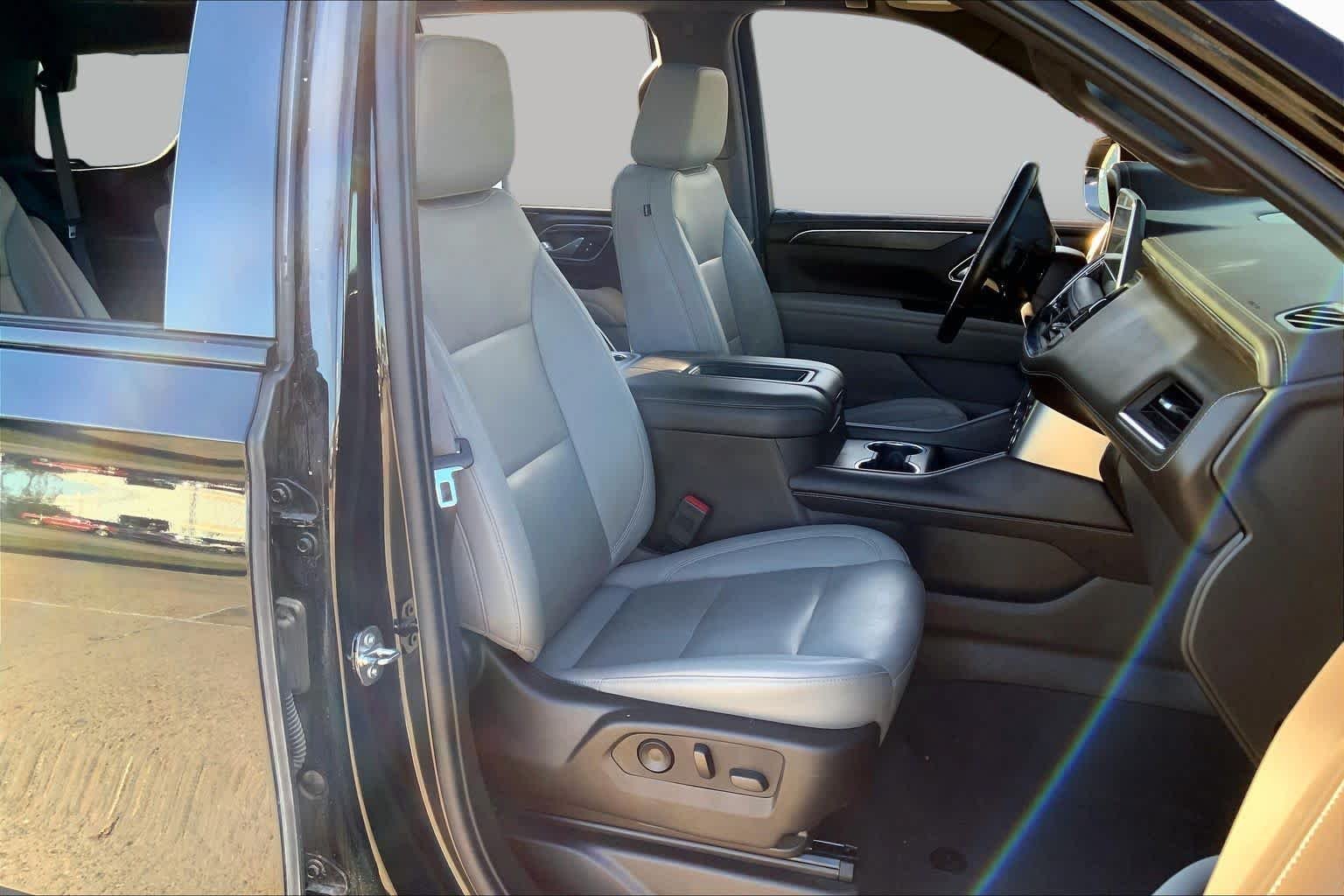 Certified Used 2023 Black Chevrolet Z71 image 9