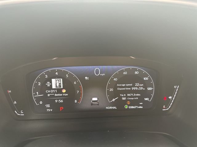 Used 2023  Honda Elite image 12