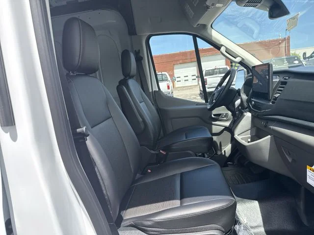 New 2026 Oxford White Ford Cargo Van image 24