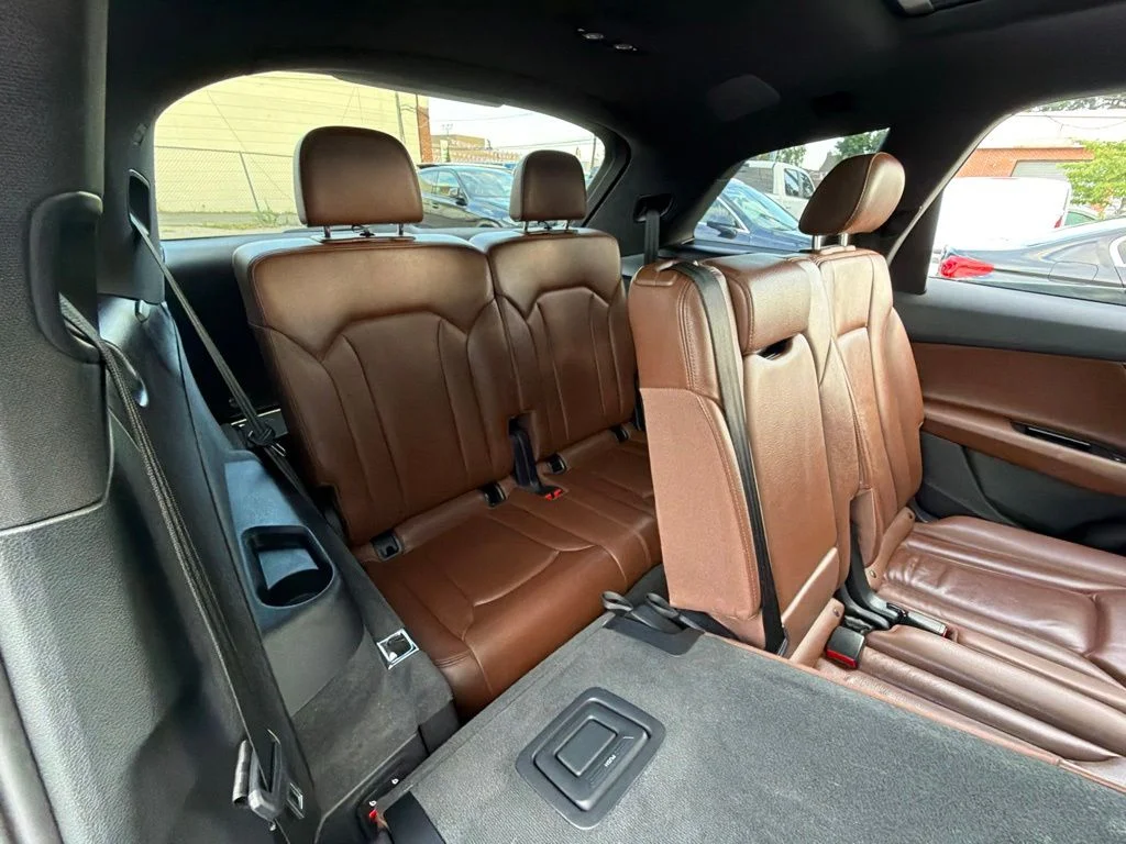 Used 2019 White Audi 45 Premium Plus image 15