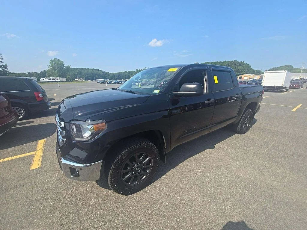 Used 2021 Black Toyota SR5 image 6