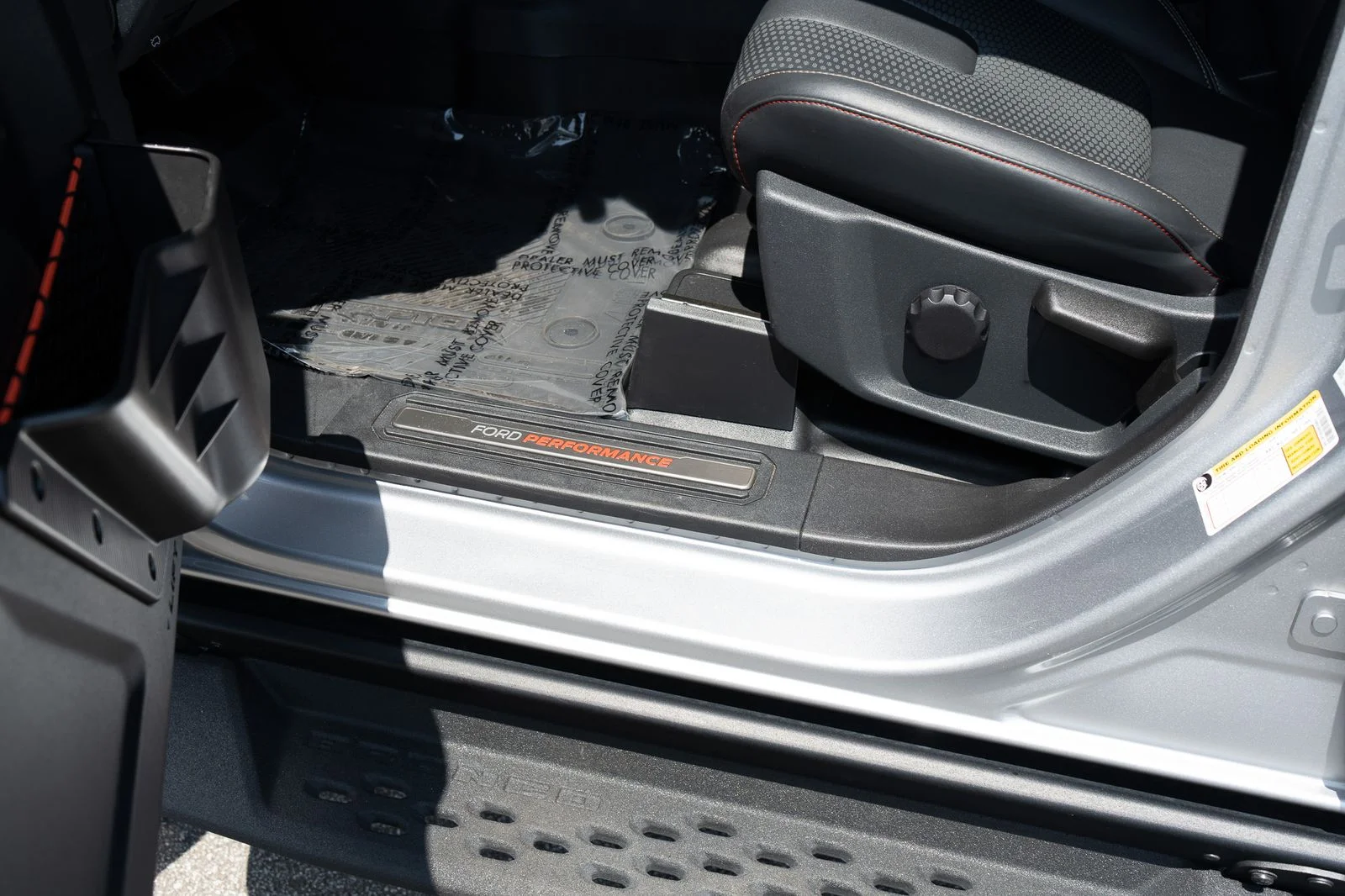 Used 2024 Silver Ford Raptor image 31