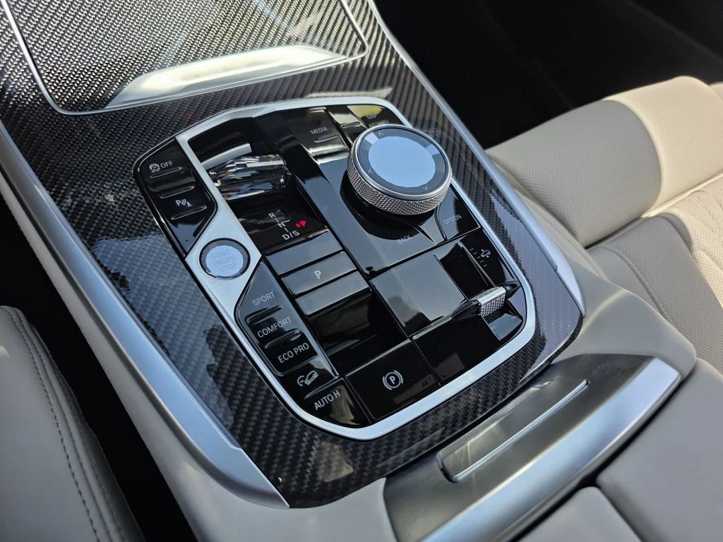 New 2027 Brooklyn Grey Metallic BMW M60i image 20
