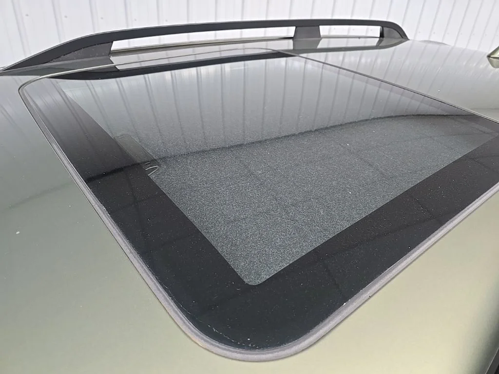 Used 2019 Jasper Green Metallic Subaru Limited image 11