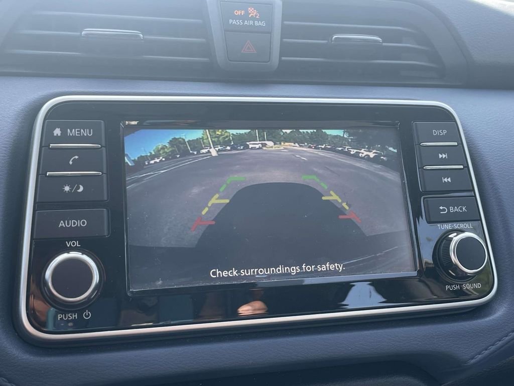 2025 Nissan Versa Sedan SV - Photo 28