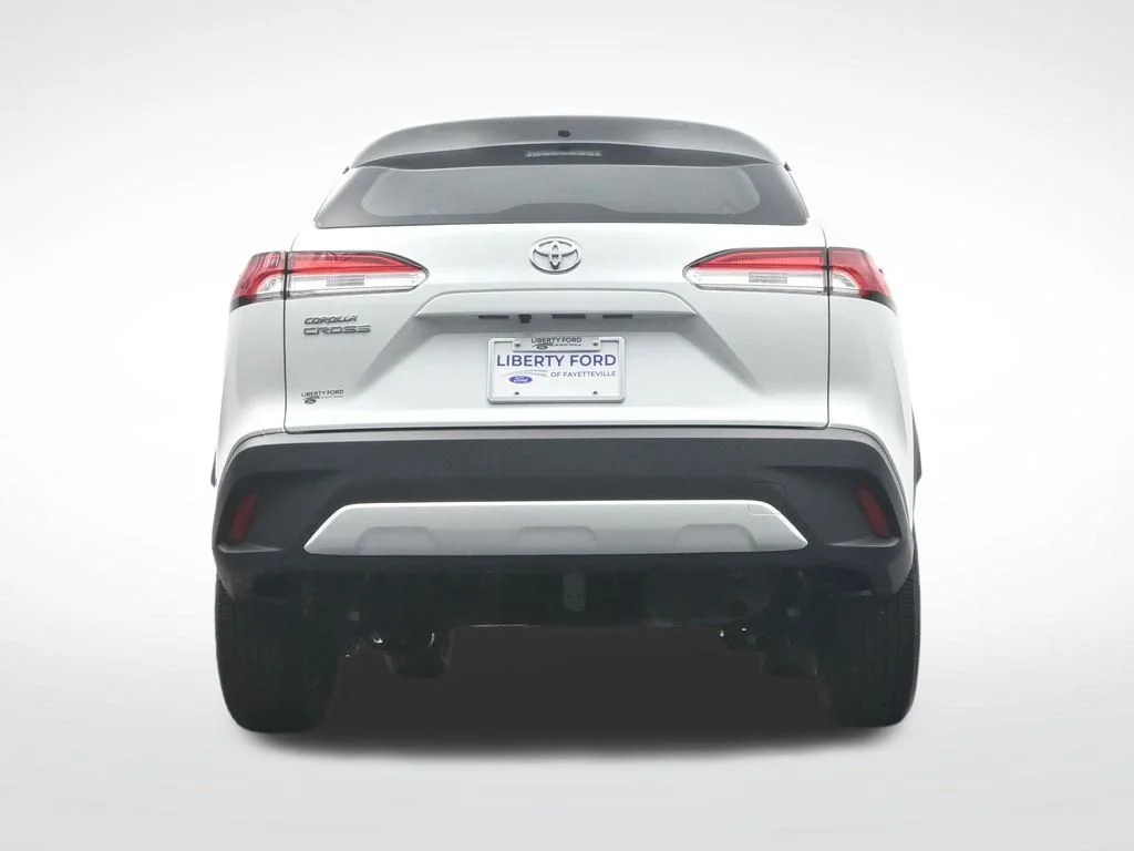 Used 2025 Beige Toyota L image 38