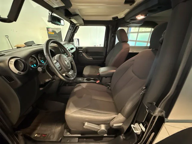 Used 2017 Black Clearcoat Jeep Sport image 9