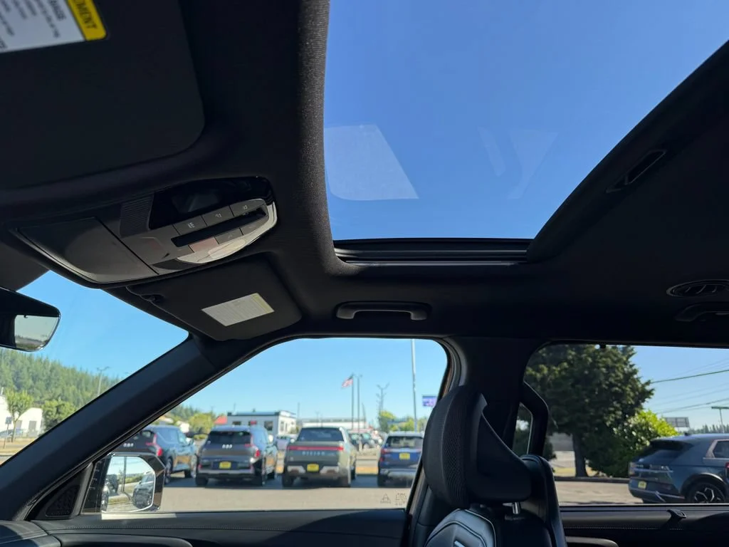 New 2027 Terrain Brown Kia X-Line SX image 17