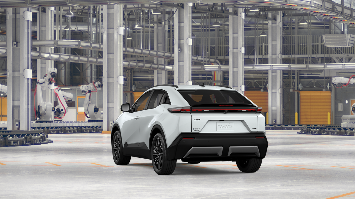 New 2027 Wind Chill Pearl Toyota XSE image 7