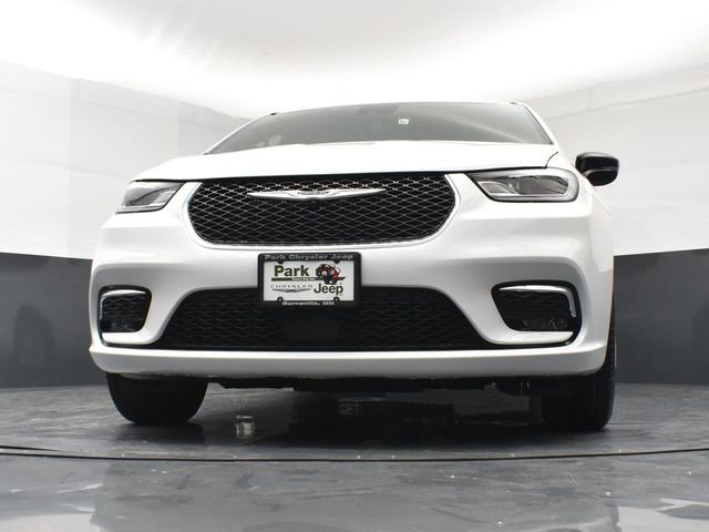 2026 Chrysler Pacifica Select - Photo 20