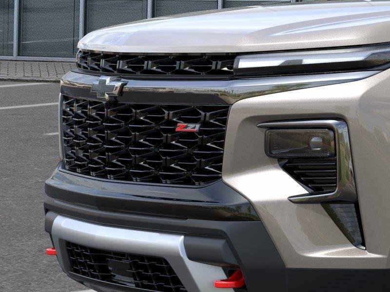 New 2027 Sandstone Gray Chevrolet Z71 image 13