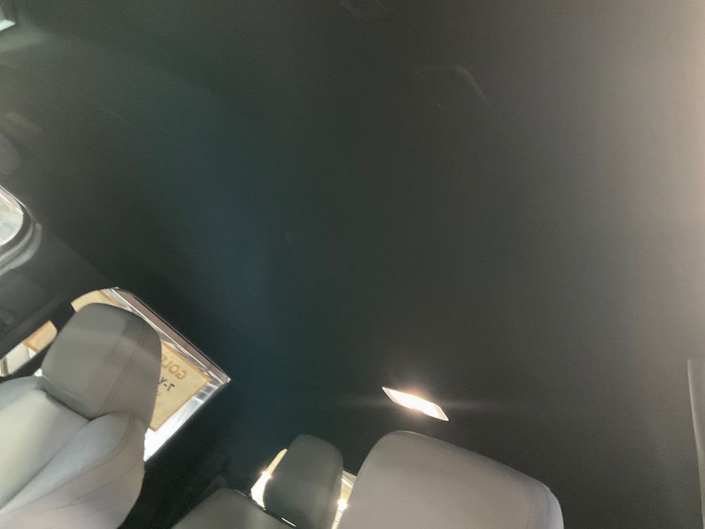 Used 2024 White Toyota SR5 image 12