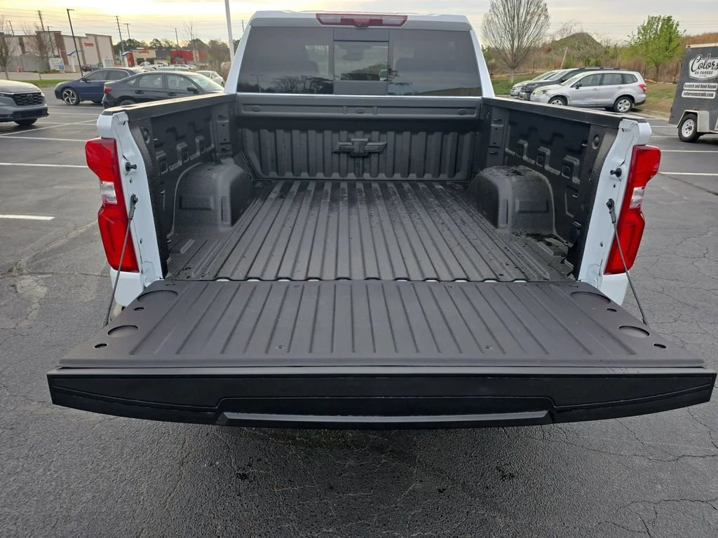 2026 Chevrolet Silverado 1500 LTZ - Photo 12