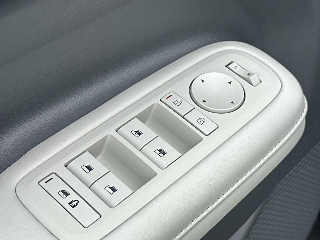 New 2026 Black Hyundai SEL AWD image 26