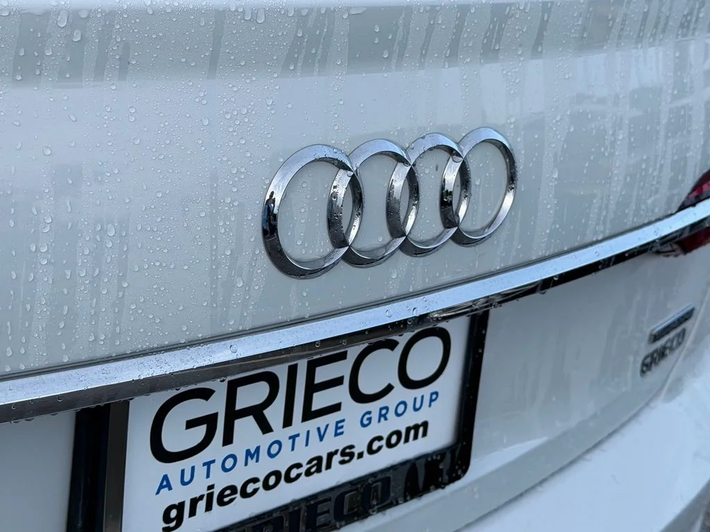 Used 2019 Glacier White Metallic Audi 3.0T Premium image 16