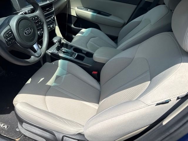 Used 2018 Blue Kia LX image 8