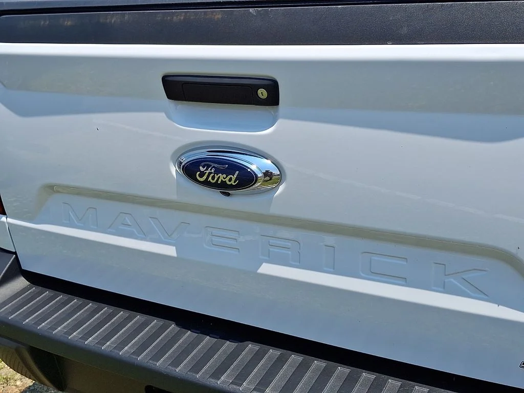2022 Ford Maverick XL - Photo 28