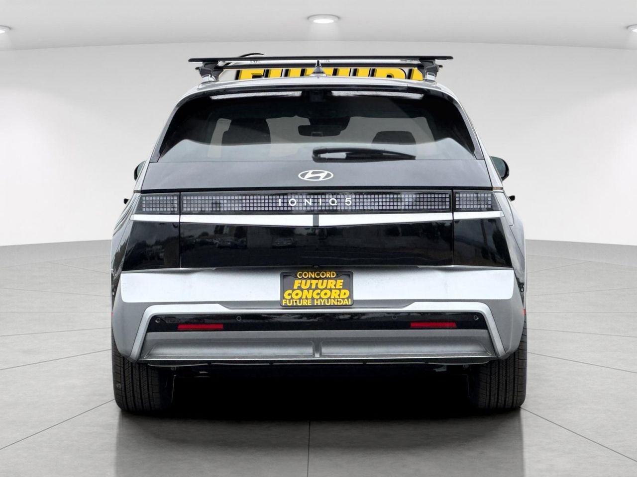 New 2026 Black Hyundai Limited image 4