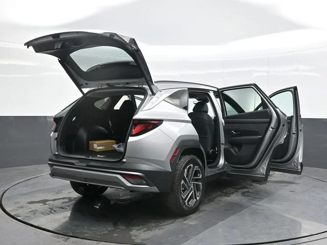 New 2026 Silver Hyundai SEL Plus image 29