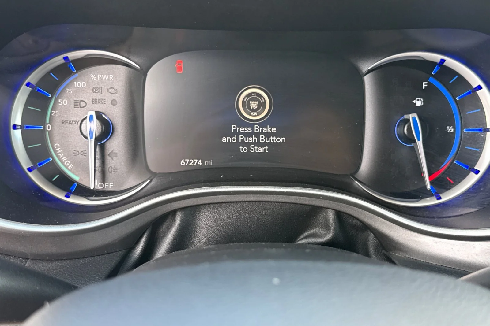 Used 2023 Black Chrysler Touring L image 22
