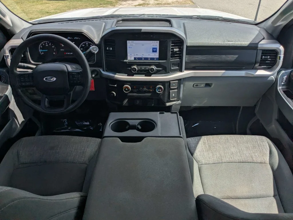 Used 2023 Oxford White Ford XLT image 14