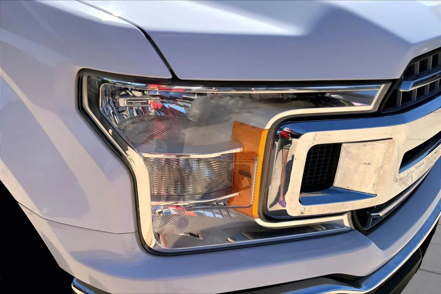 Used 2020 Oxford White Ford XLT image 26