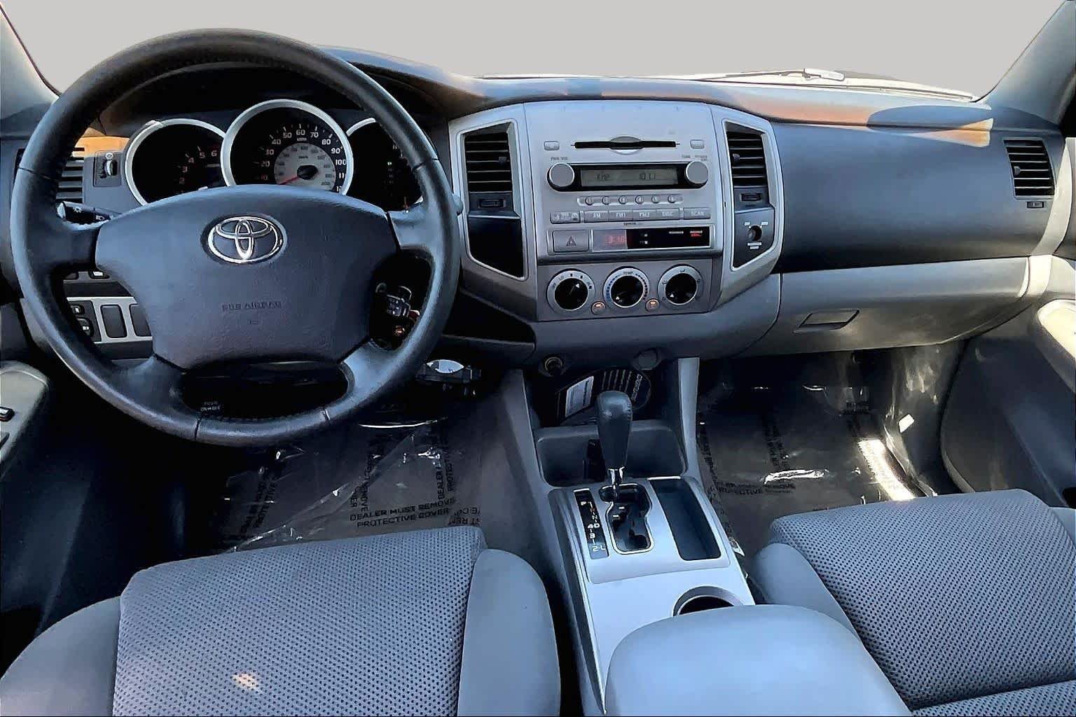 Used 2008 Silver Streak Mica Toyota PreRunner image 15
