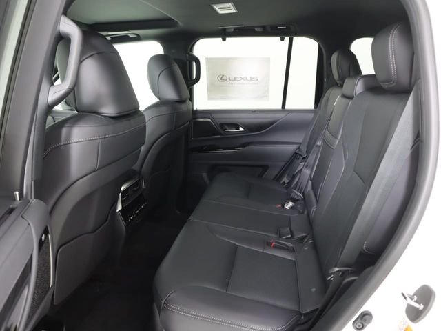 2026 Lexus LX 700h Luxury - Photo 15