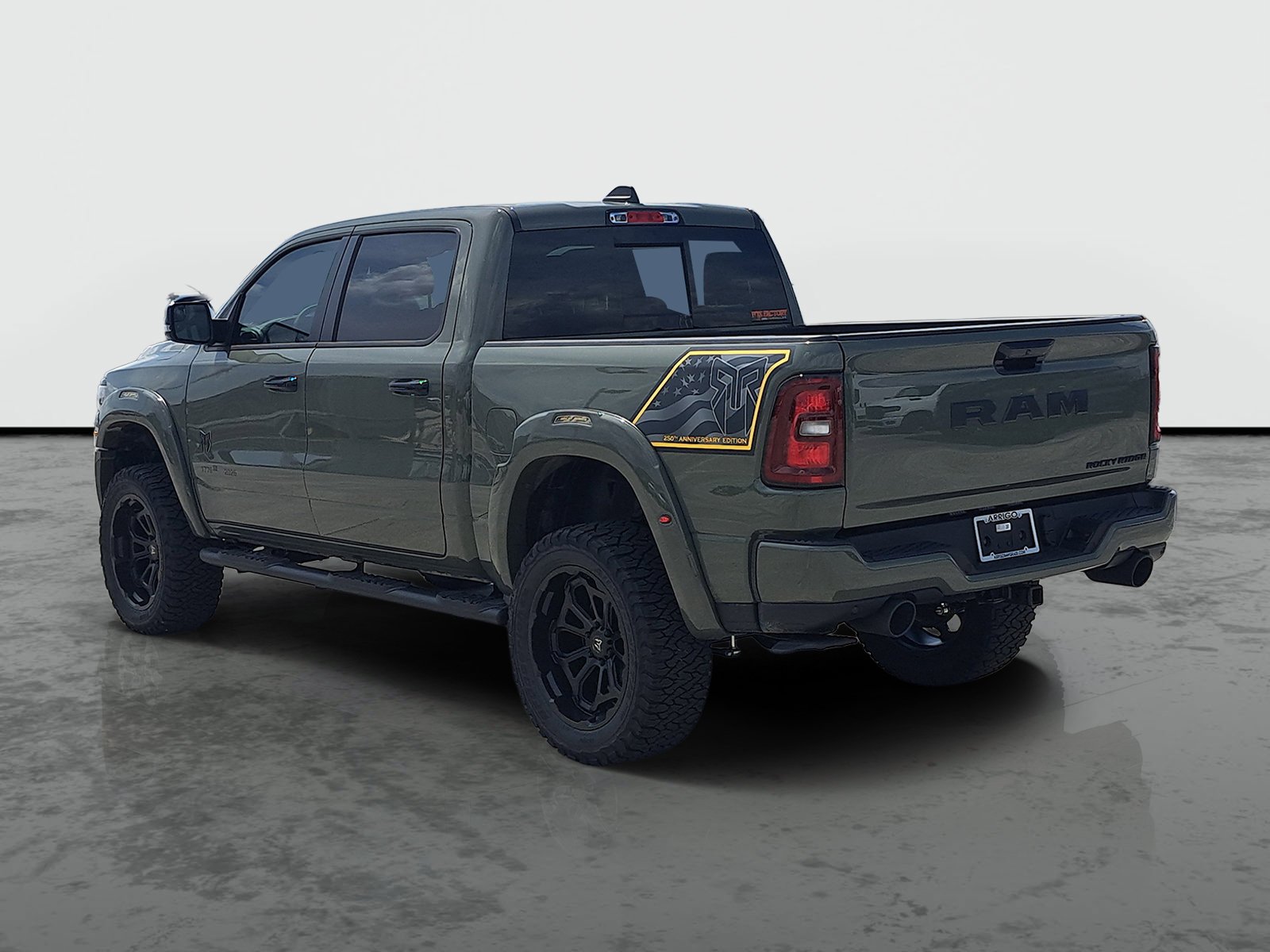 New 2026 Canyon Lake Exterior Paint RAM Laramie image 2