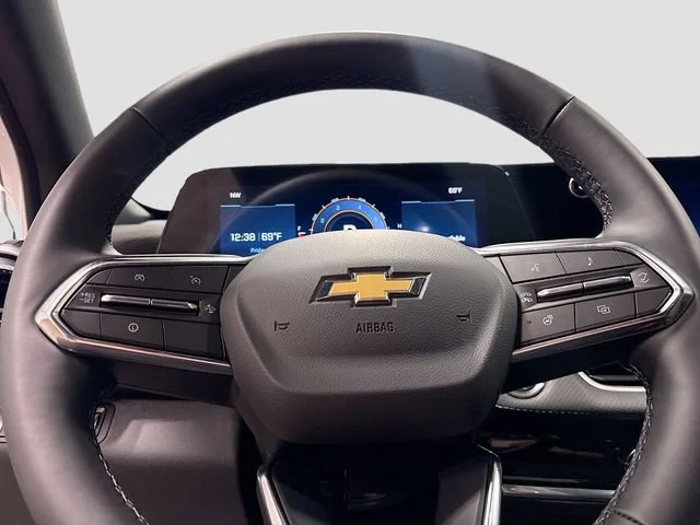 2026 Chevrolet Equinox LT - Photo 14