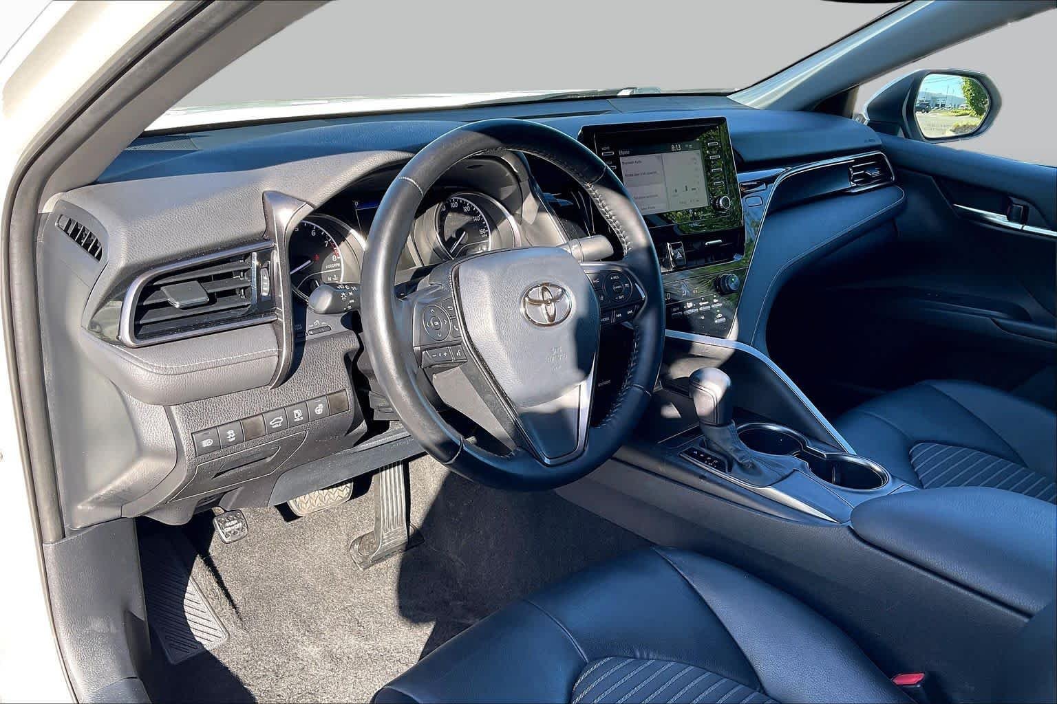 Used 2021 Super White Toyota SE image 17