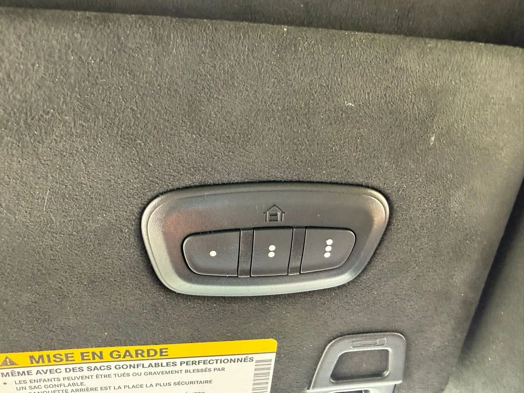 Used 2024 Black Jeep Summit Reserve image 27