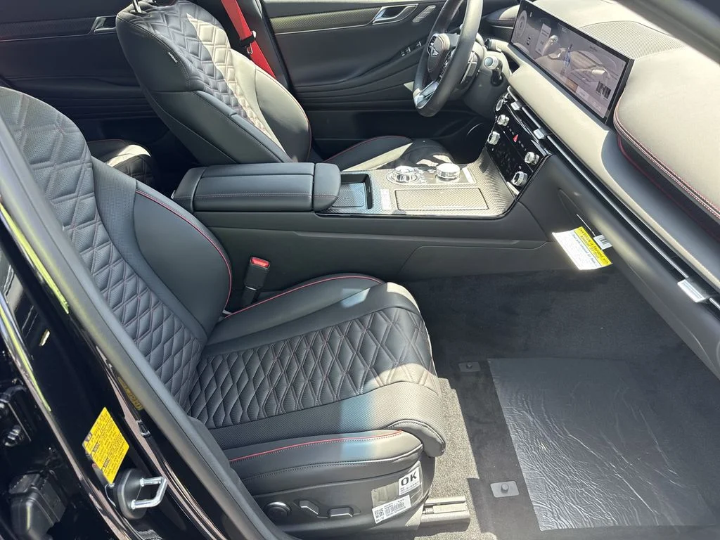 2025 GENESIS G80 Sport Prestige - Photo 13