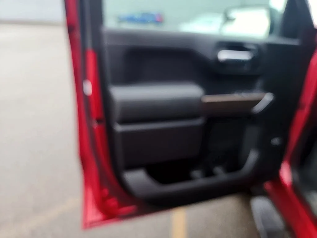 Used 2020 Cajun Red Tintcoat Chevrolet RST image 6