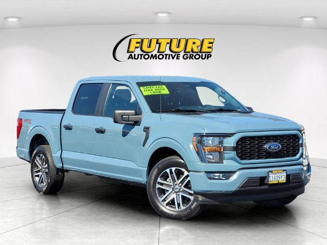 Used 2023 Blue Ford XL image 1