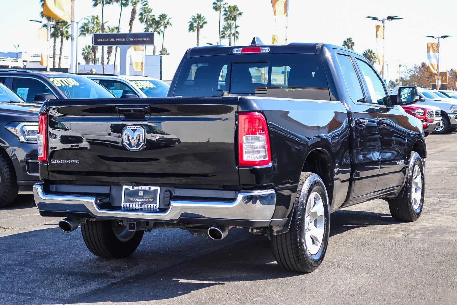 Used 2022 Diamond Black Crystal Pearlcoat Ram Big Horn image 5