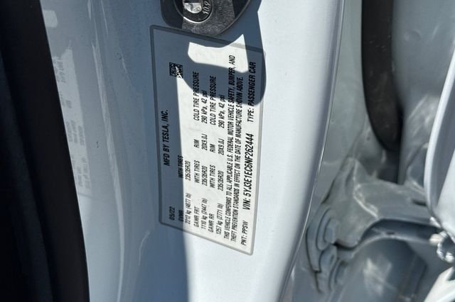 Used 2022  Tesla Performance image 32