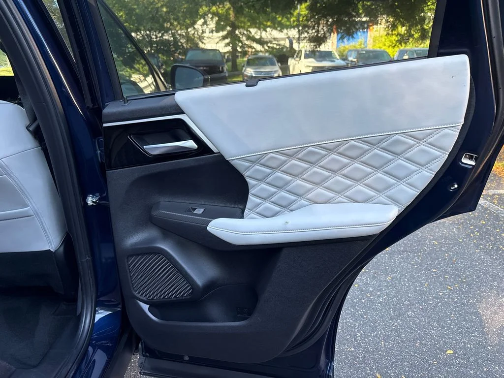 Certified Used 2024 Blue Mitsubishi SEL image 29