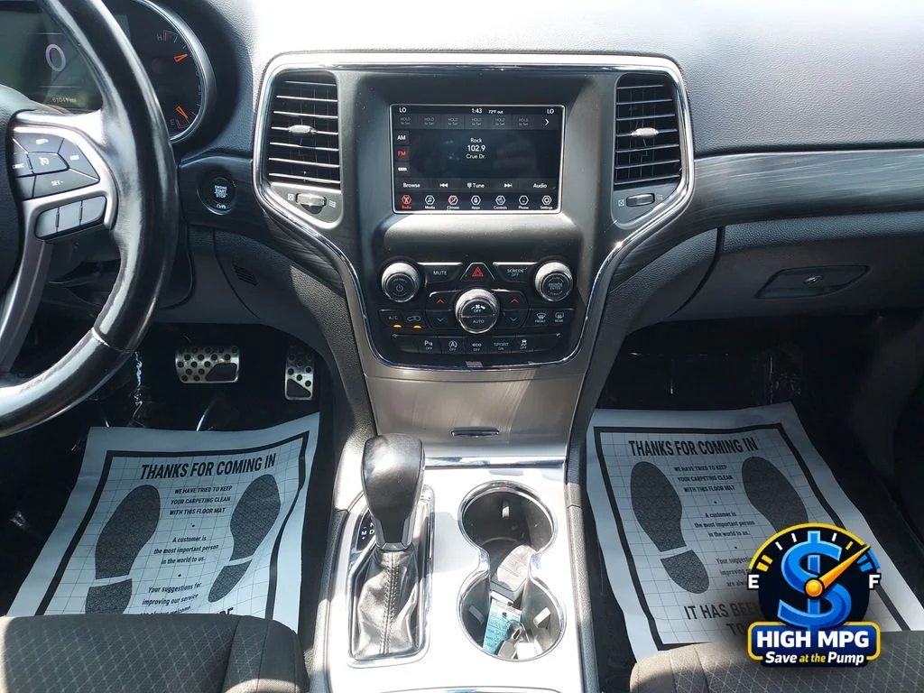 Used 2021 Black Jeep Laredo E image 13