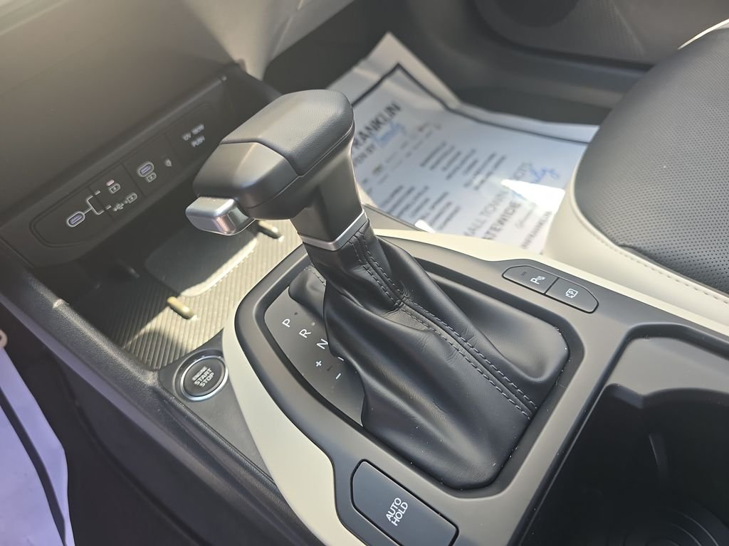 2025 Kia K4 GT-Line Turbo - Photo 24