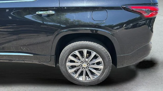 Used 2023 Black Chevrolet Premier image 36