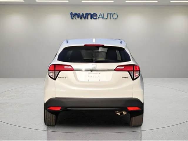 Used 2022 White Honda EX-L image 6