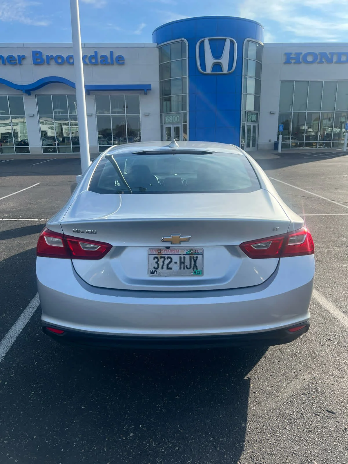 Used 2017 Silver Ice Metallic Chevrolet LT image 3