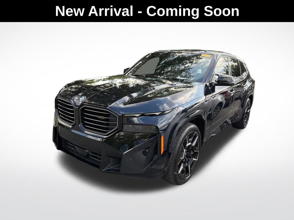 2023 BMW XM -'s photo