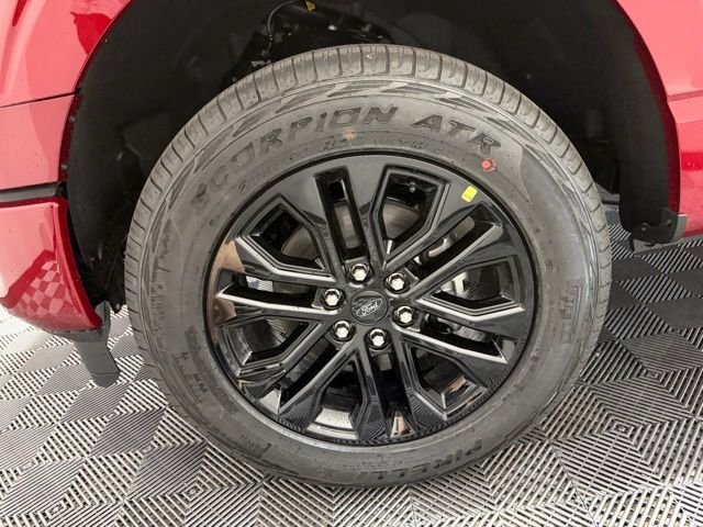 New 2026 Ruby Red Metallic Tinted Clearcoat Ford XLT image 39