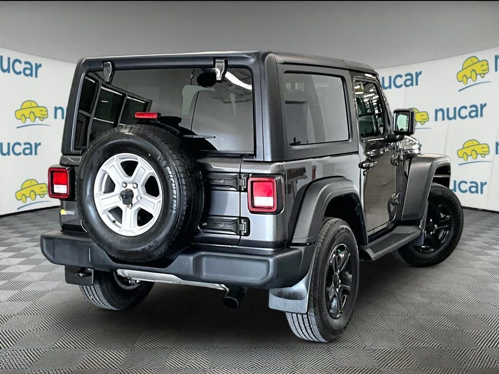 Used 2022 Granite Crystal Metallic Clearcoat Jeep Sport S image 6