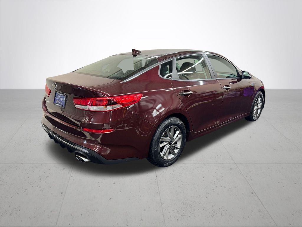 Used 2020 Purple Kia LX image 7