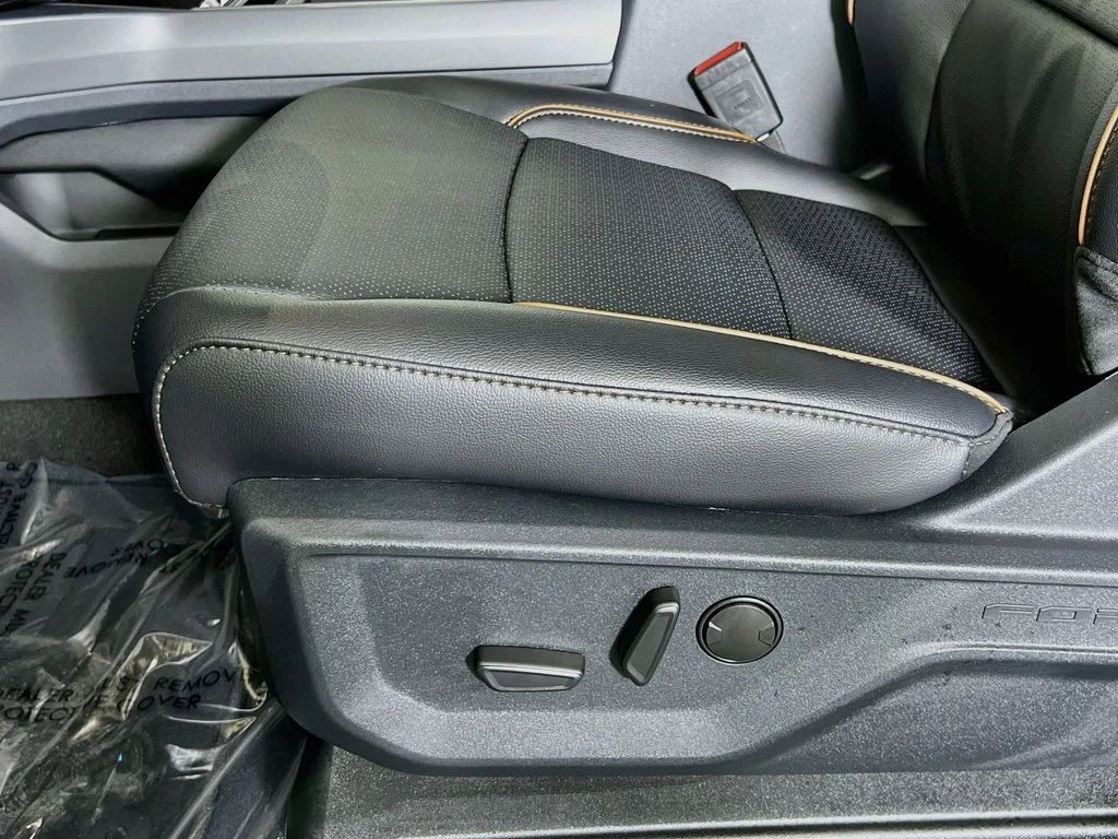 New 2026 Carbonized Gray Metallic Ford Lariat image 23