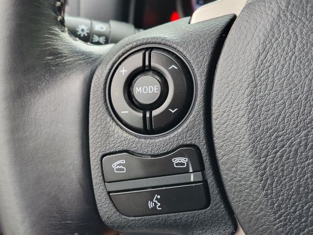 Used 2016 Black Lexus 200h image 15