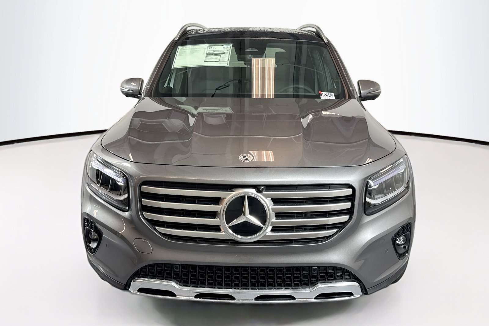New 2026 Mountain Grey Metallic Mercedes-Benz GLB 250 image 2